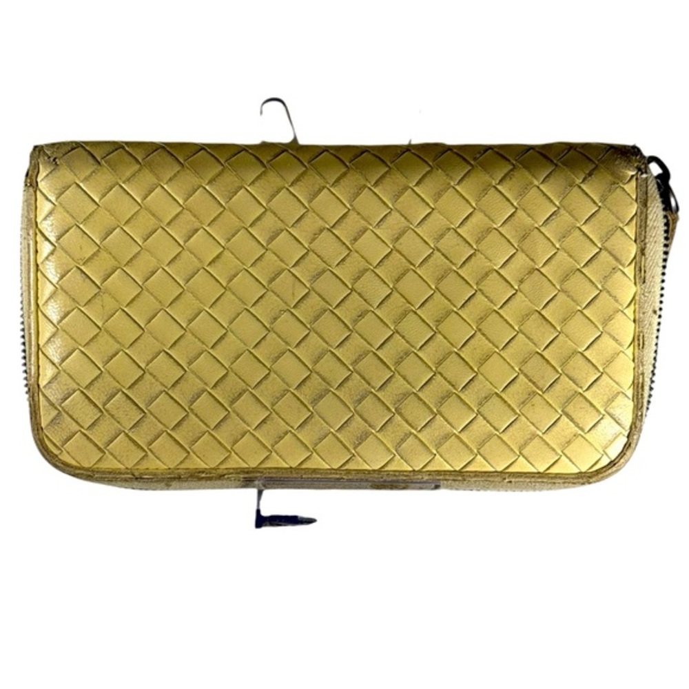 BOTTEGA VENETA CONTINENTAL ZIPPER WALLET LAMBSKIN VERY SOFT in Good Condition.